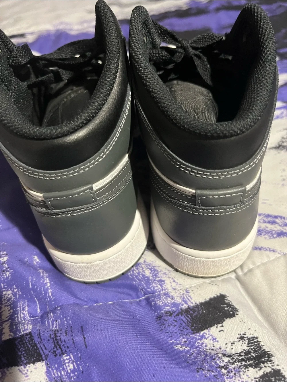 Jordan 1 Mid Black/White/Iron Grey Big kid size 6 equivalent to women’s 7 1/2